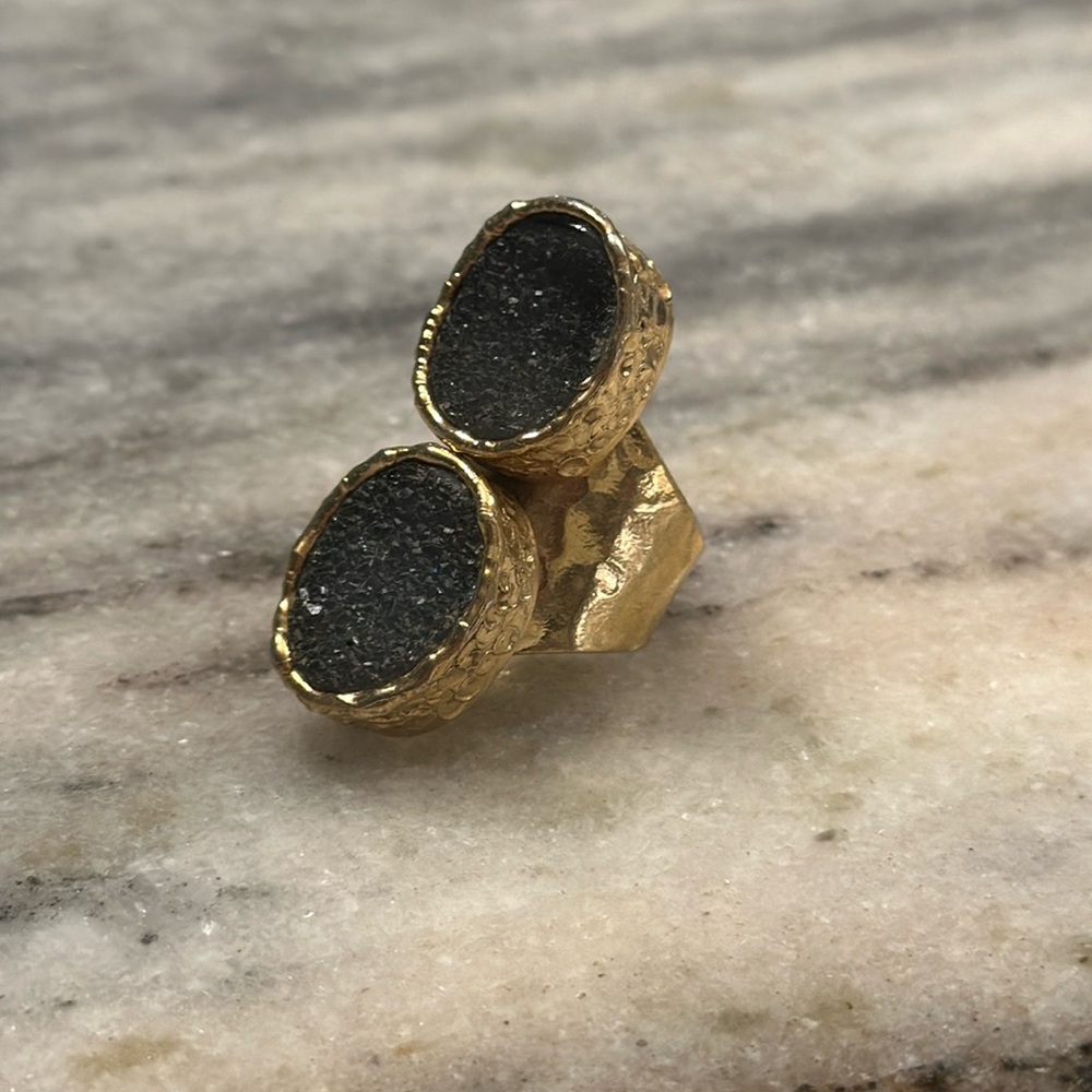 Gold plated, expandable druzy ring